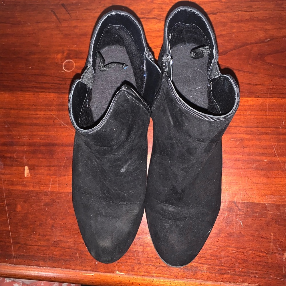 Black women’s dress boots